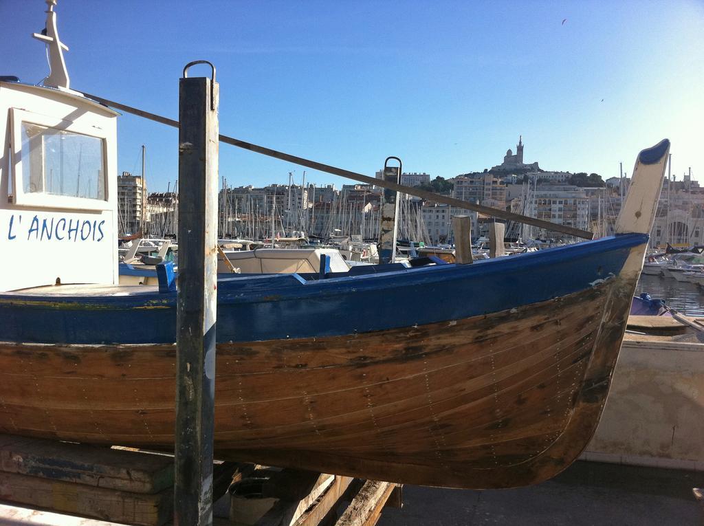Escale Marseilles